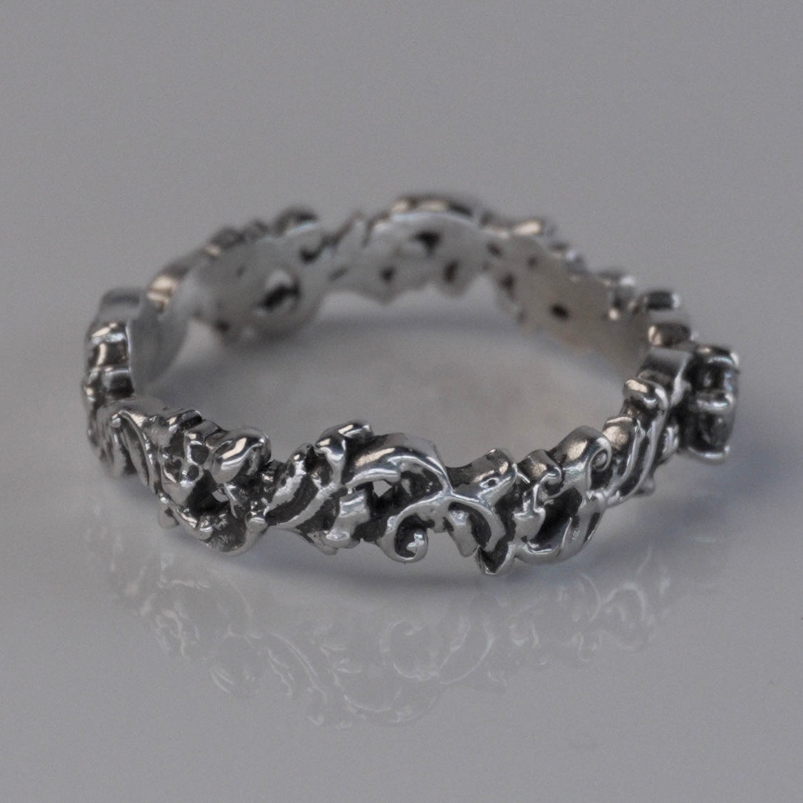 Banda ornamentada con Diamante