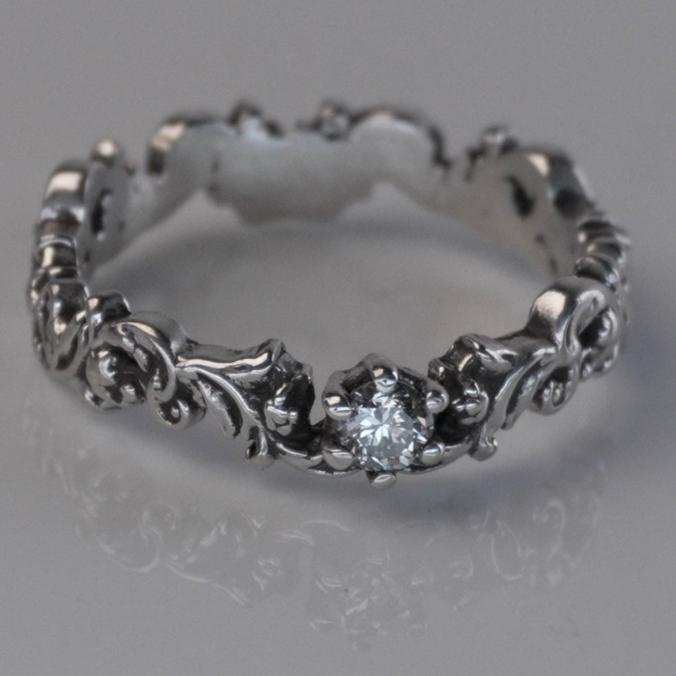 Banda ornamentada con Diamante